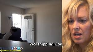 RUSH HOUR: Takeaway driver exposes cheating boyfriend