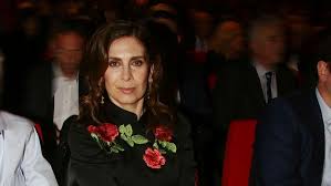 Maybe you would like to learn more about one of these? O Xronos Einai Me To Meros Moy H Katerina Didaskaloy Exei Ta Gene8lia Ths Kai Apaggelei Leibadith Bovary