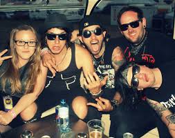 Find the latest tracks, albums, and images from turbobier. Interview Turbobier Wienkonzert Com