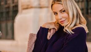 Nella puntata di oggi giovedì 22 aprile ilary bl. Sabrina Ghio Sogna Di Avere Un Altro Figlio Ecco Cosa Ha Detto L Ex Tronista Bollicine Vip