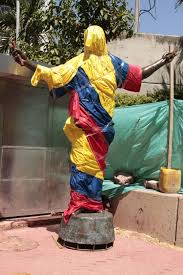 Así se plantea por este complicado año de la pandemia la edición edición #0 de lo que será antorchas cuando los aforos pequeños, la. La Estatua Del Joe Arroyo Vuelve A Su Plazoleta El Universal Cartagena