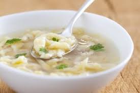 Bouillon De Volailles Et Vermicelles Soupe Poulet Recette Soupe Recette De Soupe Facile