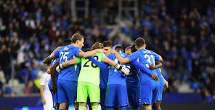 Nooit gezien in het belgische profvoetbal, aldus de kenners… ondanks het financiële topresultaat, blijft krc genk bescheiden. Vaessen Wil Club Brugge Titel Niet Zien Krijgen Behoud Krc Genk Als Kampioen Voetbalprimeur Be