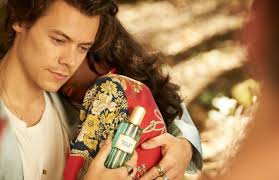 Gucci Mémoire d'une Odeur fragrance film starring Harry Styles