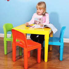 Tot Tutors Kids Plastic Table And 4 Chairs Set Multiple Colors Walmart Com Kids Table Set Kids Table And Chairs Kids Seating