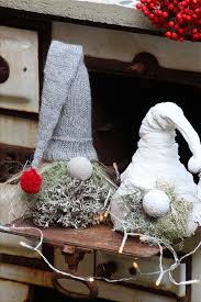 Wichtel Aus Beton Diy Wichtel Aus Beton Diy Bildquelle Living Green Diy Weihnachtsdekoration Weihnachtsideen Basteln Mit Beton