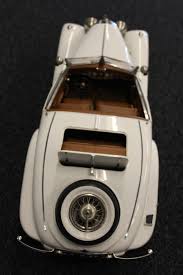 Pocher Mercedes Benz 540k Cabrio Special 1936 1 8 White Built Kit Mercedes Benz Mercedes Ebay