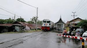 Harga tkit kereta api ktm. Jadwal Kereta Api Padang Pariaman Lebaran Hari Kedua Ka Sibinuang Berangkat 4 Kali Tribun Padang