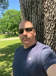 Whitetail Wednesday to get this morning rollin! Who doesn't love a good low  fence TX whitetail?