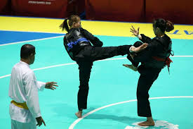 Dalam islam, keutuhan daulah sentiasa dijaga. Gerak Spesifik Tangkisan Bela Diri Pencak Silat Halaman All Kompas Com