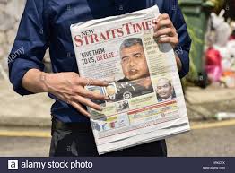Nilai police probe twitter account owner over fake news on compound issuance for breaking hari raya sops. Kuala Lumpur Malaysia 23 Februar 2017 Koreanischen Tv Jtbc News Reporter Halt Malaysische Englische Zeitung New Straits Times In Seine 23 Februar 2017 Ausgabe Fotos Tragt Dass Es Zeigt Generalinspekteur Der Polizei Khalid Abu
