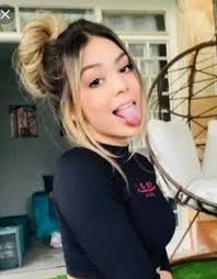What is 2020 melody collection? Wellington Oliveira On Twitter Enquanto A Mc Melody Ta Com 13 Anos De Idade Desde 2007 A Larissa Manoela Fez 40 Anos Do Dia Pra Noite Vai Entender O Universo Paralelo Das