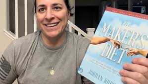 The Maker's Diet: Updated and Expanded: The 40-Day Health Experience That  Will Change Your Life Forever: Rubin, Jordan, Stanley, Charles F.,  Goldberg, Paul A., Goldstein, Marty, Halliday, Charles H., Lyles, Terry,  Steinman,