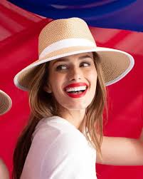 Fun in the Sun with Eric Javits Hats!