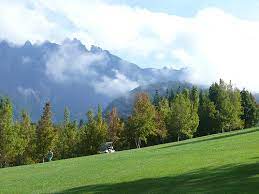These beautiful courses are designed by pros and offer the latest in luxury amenities. 4d3n Mount Kinabalu Golf Package Sabahtravel