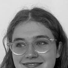 Carmen Hines's Instagram, Twitter & Facebook