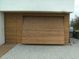 Wir planen uns endlich eine fertiggarage am bereits bestehenden haus erstellen zu lassen. Ullrich Tur Torsysteme Flachenbundige Tore Garagentor Mit Tur Garagentor Moderne Garagentore