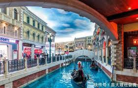 大连山寨版“威尼斯水城”，耗资50亿元，成大 ...