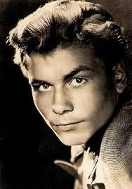 Lutz Moik: Movies, TV, and Bio