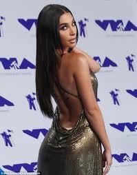 Individuele kookworkshops, grote en kleine caterings, recept ontwikkeling en foodstyling. Chantel Jeffries Channels Vintage Kim Kardashian At The Vmas Chantel Jeffries Prom Night Dress Fashion