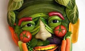 Non esistono alimenti dannosi per il fegato, si può più che altro dire che sono alimenti che mangiati in eccesso possono provocare problemi, ma se consumati con moderazione non sono particolarmente pericolosi per la salute, ecco quali sono: Alimentazione E Tumori Ecco Quali Cibi Dobbiamo Evitare Per Difenderci Dal Cancro