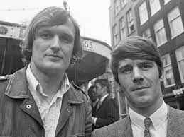 Coach kees van kooten during a photoshoot on january 1, 2003 in rotterdam, the netherlands. File Klisjeemannetjes Wim De Bie En Kees Van Kooten 1968 Jpg Wikimedia Commons