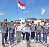 Bayan Group dan @bayan.peduli melakukan peninjauan pembuatan rumah sakit  kapal bersama @doctorshare di Tanjung Bira, Sulawesi Selatan., Proses  pembuatan kapal ini sudah mencapai 60 persen dan ...