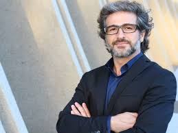 Irrespective of gender all the people prefer to have a look that can turn heads. Your Grey Hair Can Still Make A Style Statement Times Of India