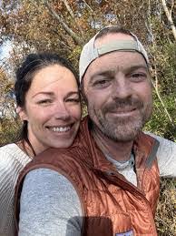 Arlene Dungca's Instagram, Twitter & Facebook