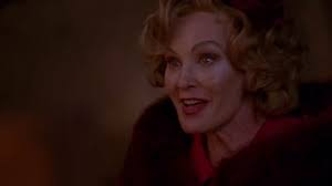 American Horror Story: Freak Show: Pink Cupcakes