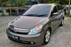 Honda kirana hadir pertama kali pada 2002. Sebelum Beli Honda Stream Bekas Kenali Penyakit Yang Sering Dialami Gridoto Com