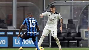 Primo tempo deludente, poi la sblocca hakimi e raddoppia lukaku su rigore prima del gol di piccoli allo scadere. Inter Spezia 2 1 Gli Highlights Spezia Calcio Sito Ufficiale