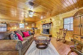 Traveler reviews & photos, price comparison Country Oaks Cabin Pigeon Forge Updated 2021 Prices