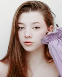 Polina Gukhman - Free pics, galleries & more at Babepedia