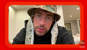 Según sus representantes, bad bunny finalizó estas canciones en menos de una. Bad Bunny Anuncia Un Nuevo Disco Y Habla De Un Retiro Musical Gente Entretenimiento El Universo