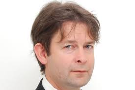 Ian Messer's Instagram, Twitter & Facebook