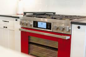 Dacor Appliances Featured In This Project 36 Inch Custom Colored Haute Red Dacormatch Discovery Iq Kitchen Appliances Luxury Kitchen Appliances Luxury Kitchen