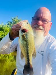 They weren't biting very good but this one mist lunch 27 in 5 lbs caught  him 7 pm