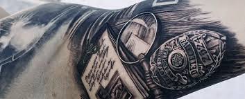 Michael, a department badge or personal remembrance, these tattoos offer a tribute to the lifestyle. Top 47 Police Tattoo Ideas 2021 Inspiration Guide
