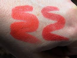 Son mac là một trong những loại son môi chính hãng được sử dụng phổ biến nhất bảng màu.bảng màu son mac matte gồm 18 tone màu: The Blackthorn Orphans Blog The Blackthorn Orphans