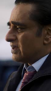 Light and energy artist Lily Reeves shares how growing up in Birmingham,  AL, shaped her journey into neon sculpture, Southern folk art, and creating  spiritually charged, surreal public installations that reconnect us