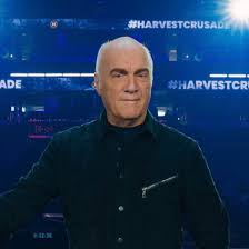 Greg Laurie 的個人檔案
