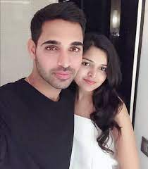 Kiran pal singh and his beloved wife indresh singh. Crickettimes Com On Twitter Recent Click Of Bhuvneshwar Kumar With His Wife Nupur