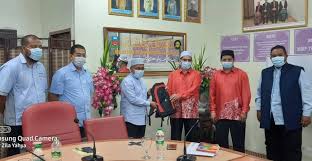You can download in.ai,.eps,.cdr,.svg,.png formats. Paab Baiki Penyaluran Air Di Maahad Muhammadi
