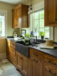 cottage style kitchen, rustic kitchen