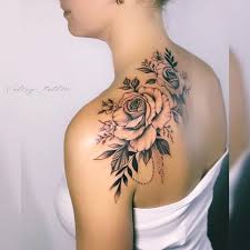 Valery Boisvert Valery Tattoo Instagram Fotos Und Videos Shoulder Tattoos For Women Rose Shoulder Tattoo Girl Shoulder Tattoos