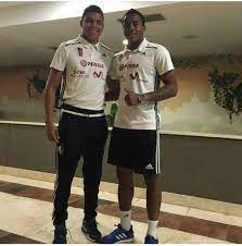 Wuilker faríñez aray (born 15 february 1998) is a venezuelan professional footballer who plays as a goalkeeper for the colombian club millonarios and the venezuela national team. Cuanto Mide Wuilker Farinez Altura Real Descalzo 1 78 Real Height