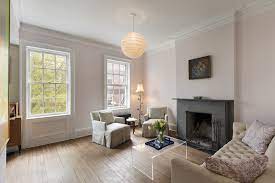 S beautiful one bedroom in fantastic location high ceilings, great. What S The Smarter Buy A Studio In Manhattan Or A One Bedroom In Brooklyn Or Queens