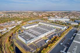 Are listed below, click on the city name to find distance between. Rent A Warehouse In Combs La Ville France Logicor