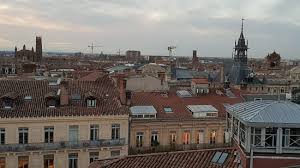 Vue Sur Les Toits De Toulouse Picture Of Ma Biche Sur Le Toit Toulouse Tripadvisor